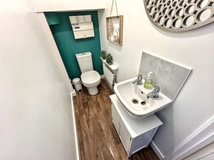 WC- click for photo gallery